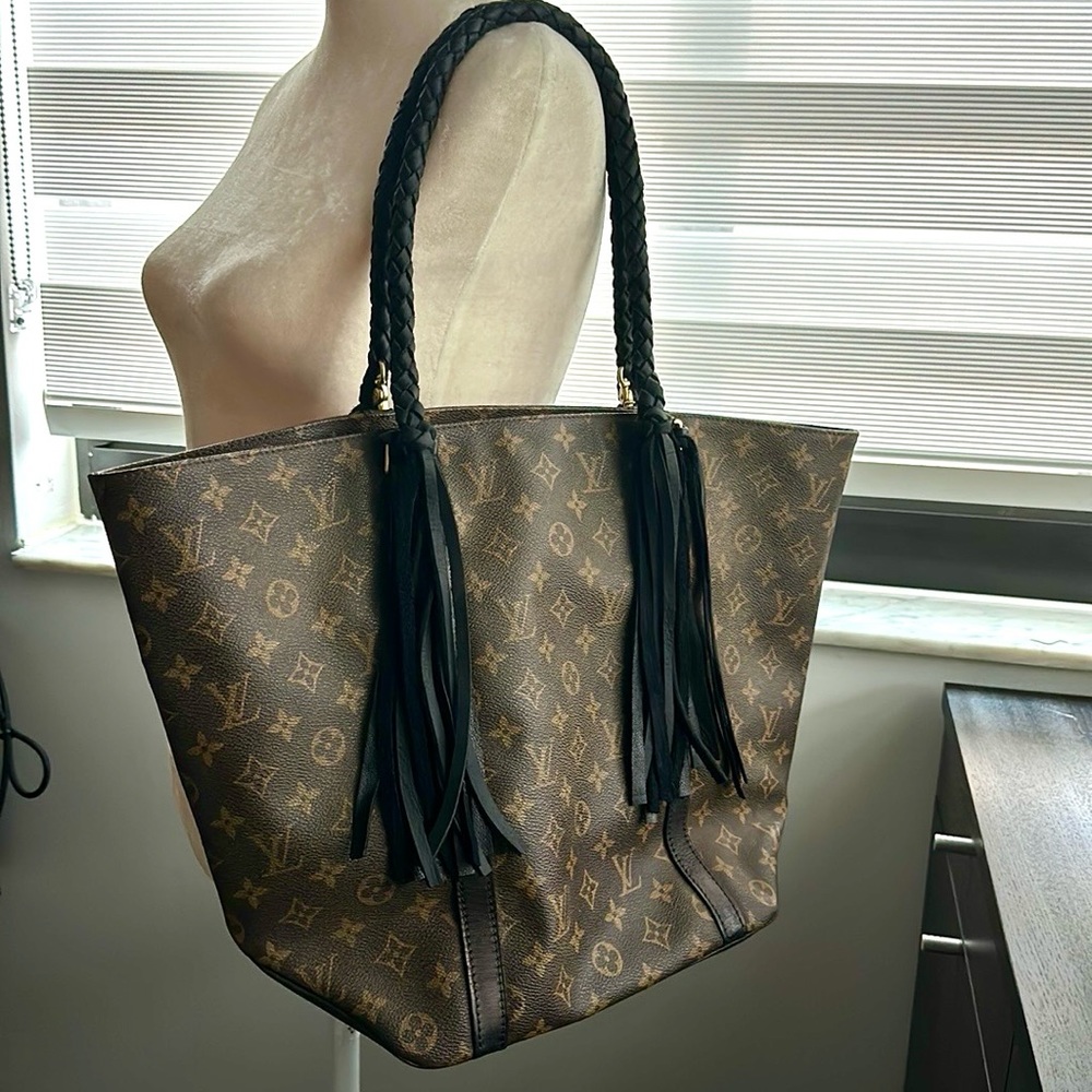 Louis Vuitton monogram Sac Tote GM 💯 Auth.